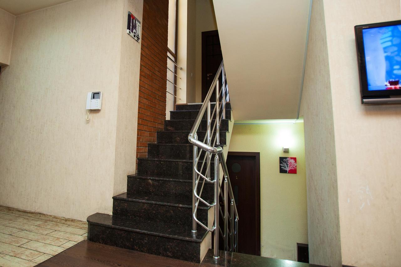 Hotel 4You Tiflis Exterior foto